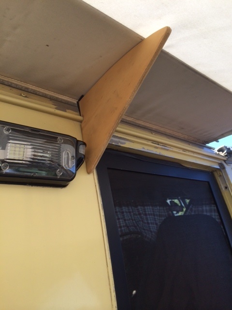 AWNING SUPPORT