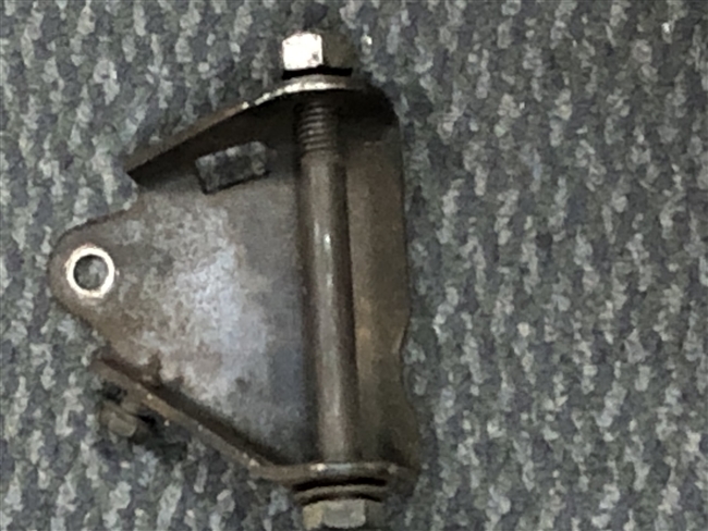 FINAL DRIVE/ ENGINE BRACKET PLATE