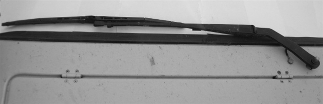 NEW STYLISH  Wiper Arms with New Blades
